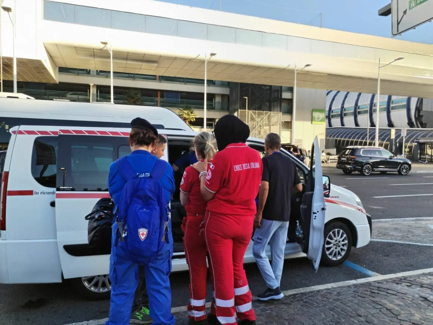 Croce Rossa porta 17enne Yassine da Gaza in Italia - 