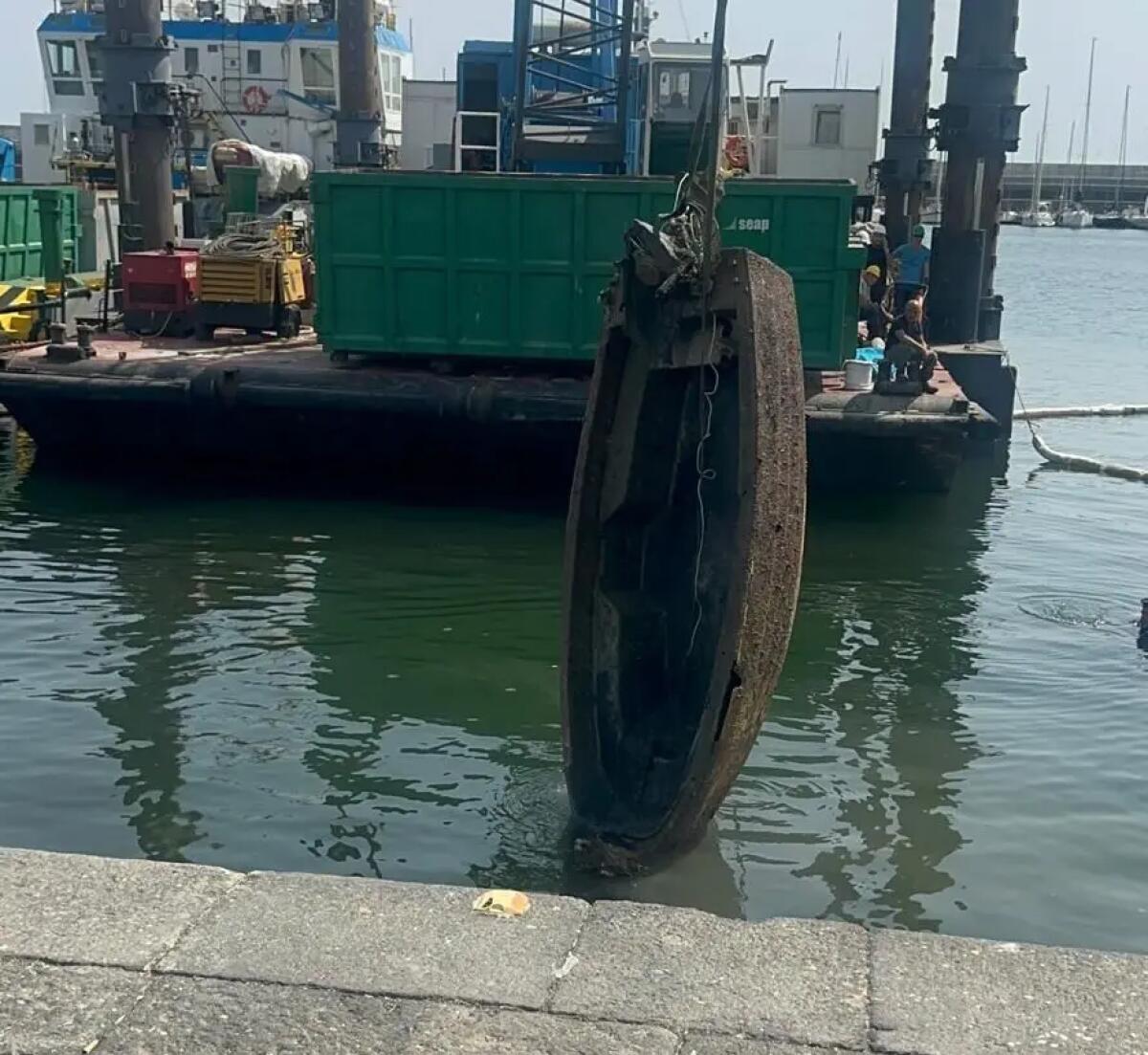 In corso la rimozione di 48 relitti al porto di Catania, pronto un piano per Augusta - 