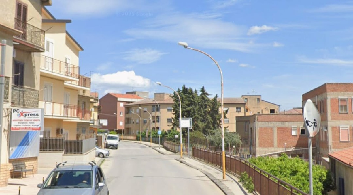 Mazzarino, gruppo civico: "Perché è ferma l'attività di pulizia con la spazzatrice?" - 