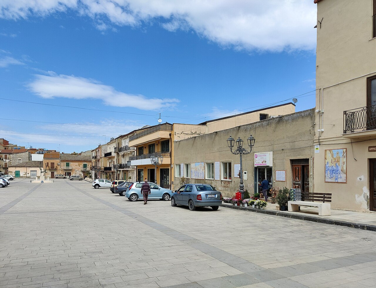 Il borgo segreto della provincia di Caltanissetta che guarda le stelle - Foto: Simon Legner/Wikipedia