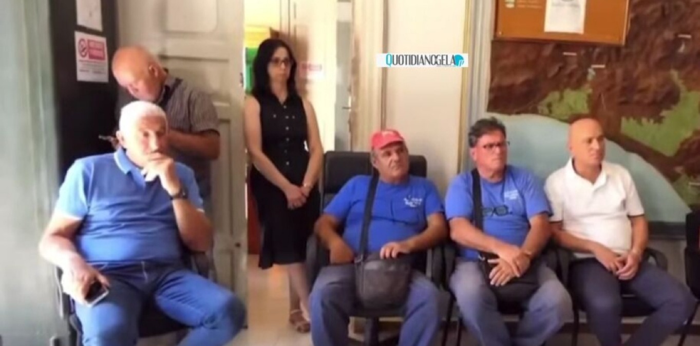 Consorzio bonifica, lavoratori davanti all'assessorato regionale: Di Paola, "riforma governo senza effetti" - 