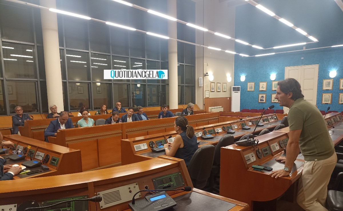 Consiglio, ok alle variazioni di bilancio: passano tutti gli atti  - 