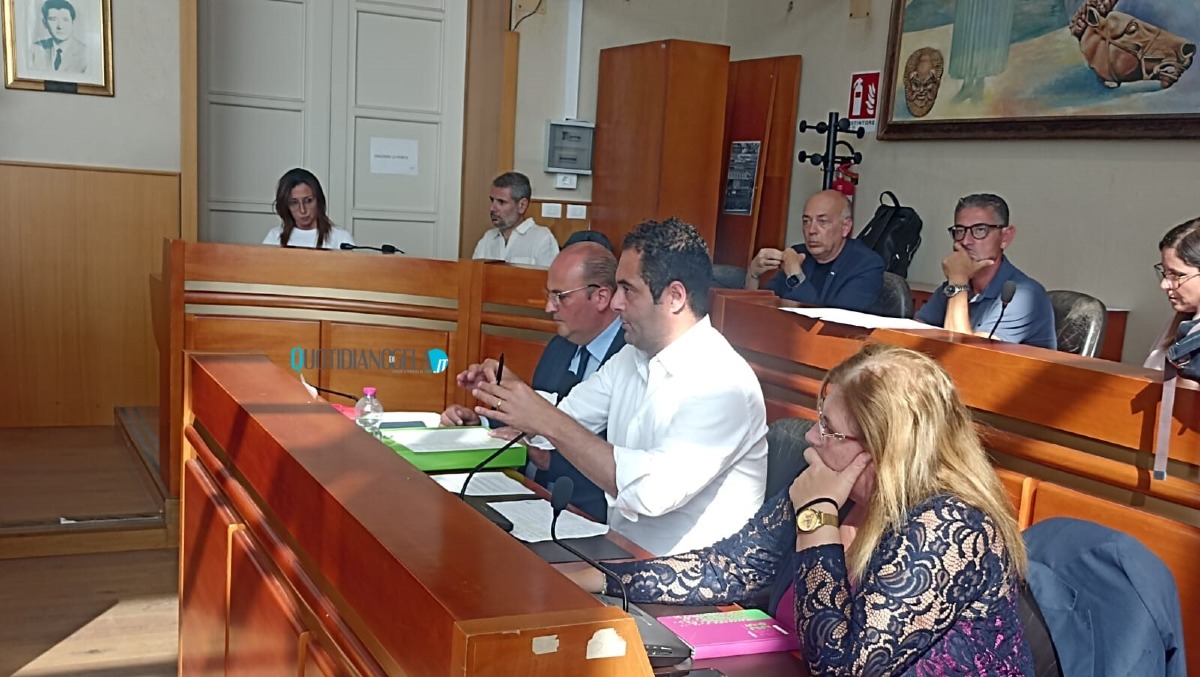 Ospedale ancora a rischio tagli: centrodestra conferma piano regionale e il sì dell'Mpa pesa - 