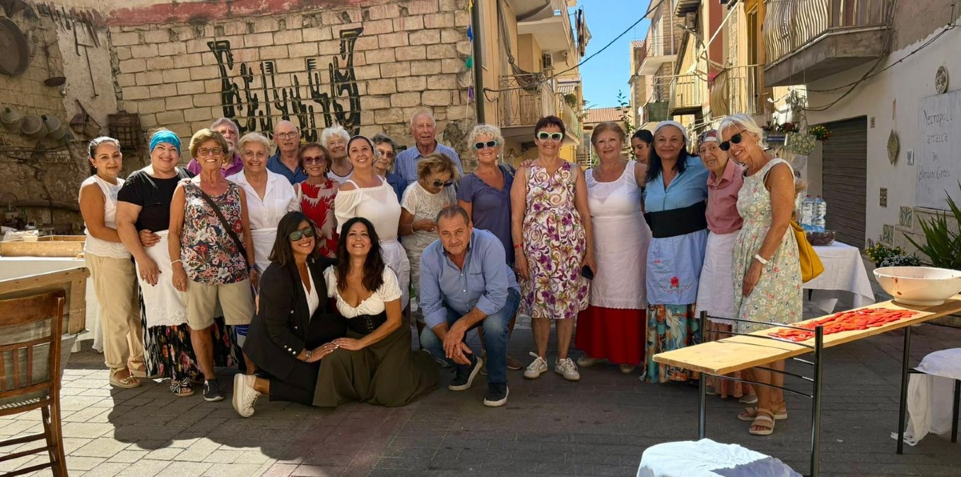 Collaborazione con strutture ricettive e operatori del turismo, oggi visita in tanti siti della città - 