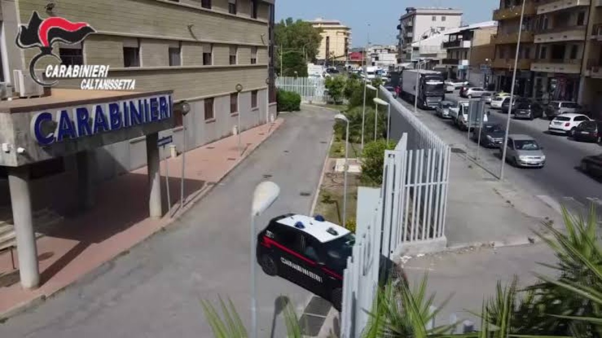 In casa aveva cocaina per lo spaccio: arrestata una donna - 