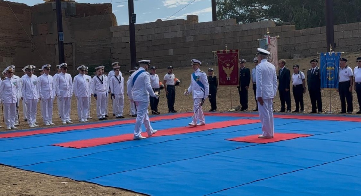 Cambio al vertice della Capitaneria di porto, si insedia Curci - 