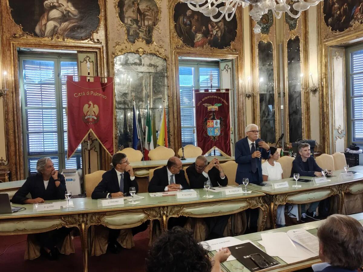 Ficarra e Picone, l’attore e regista Pif e la giornalista Petyx insieme a Rap per “IoMirifiuto” - 