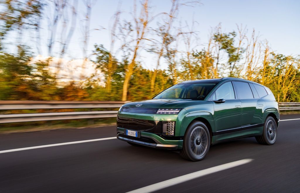 IONIQ 9, debutta in Italia l’innovativa Lounge EV di Hyundai - 