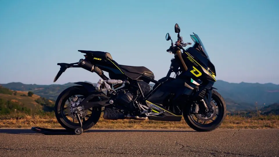 Italjet lancia Dragster 700 Twin all’Autodromo di Imola - 