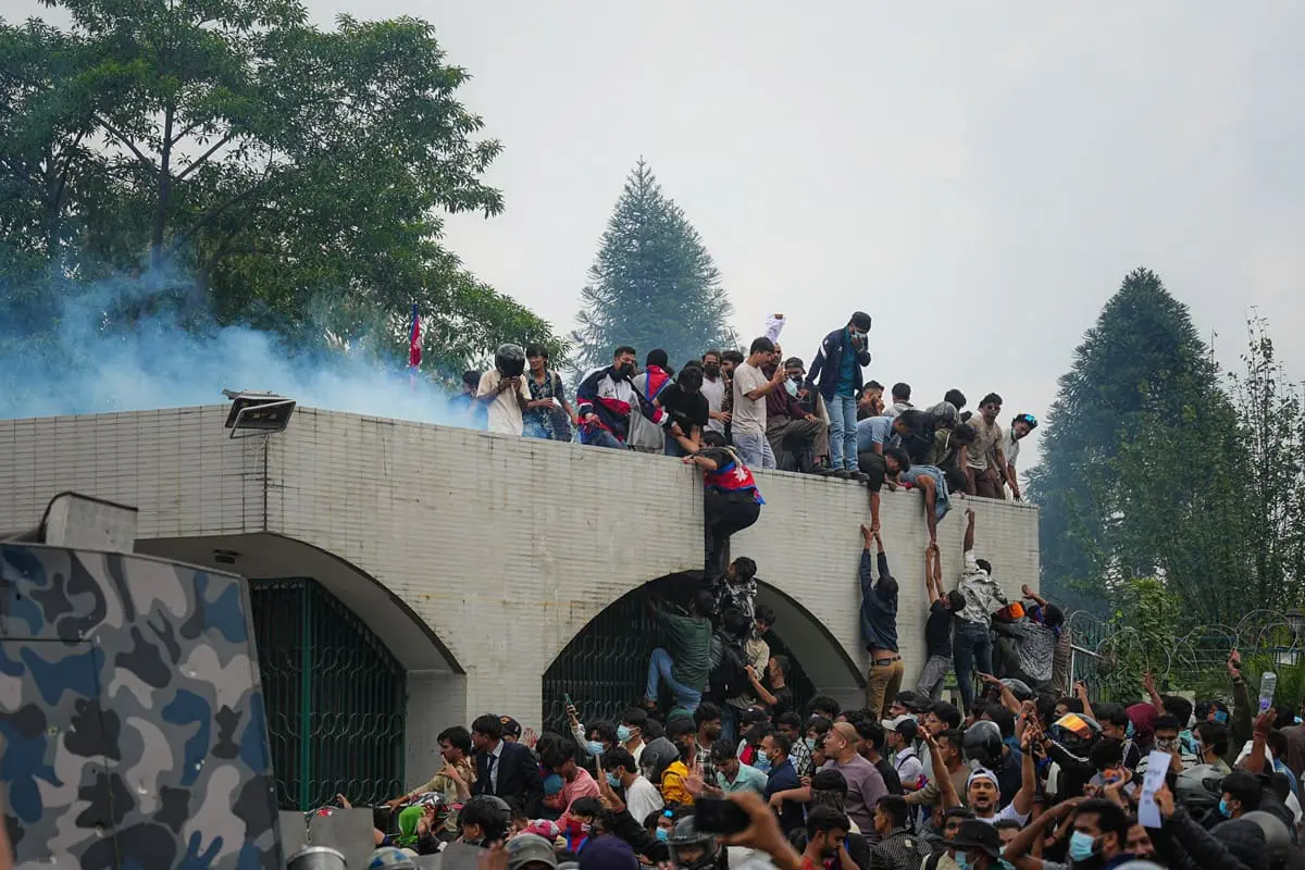 Proteste in Nepal, premier si dimette mentre si aggrava il bilancio - 