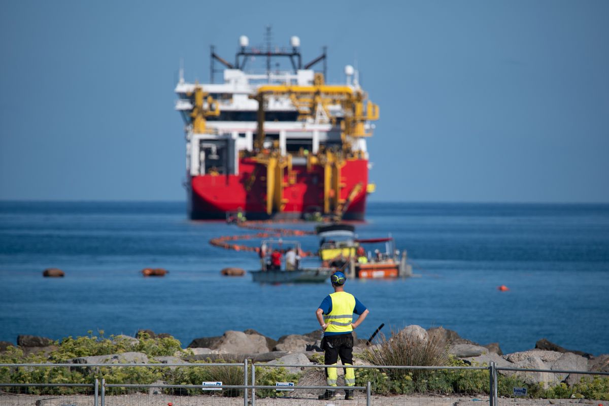 Terna e Nexans avviano posa cavo sottomarino tra Sicilia e Sardegna - 