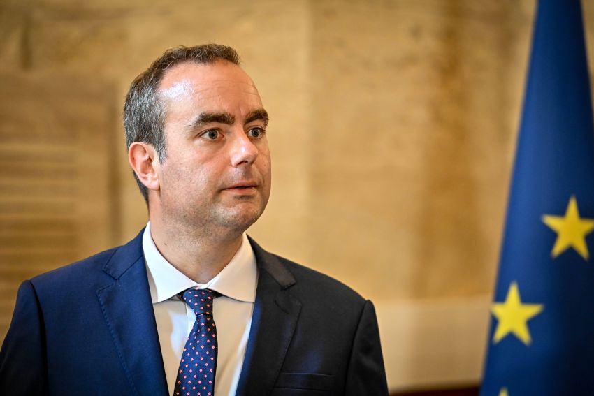 Francia, Macron nomina Lecornu primo ministro - 