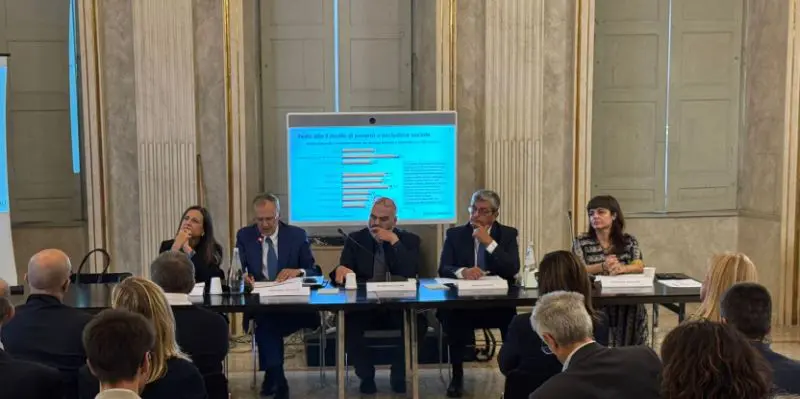 Intesa Sp, benefici sociali triplicati da finanziamenti al Terzo Settore - 