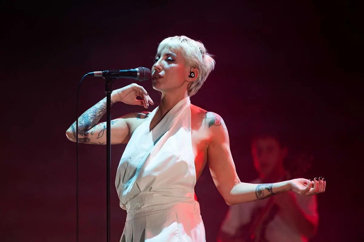 Malika Ayane e Roy Paci tra i protagonisti del festival “iART Ustica” - 