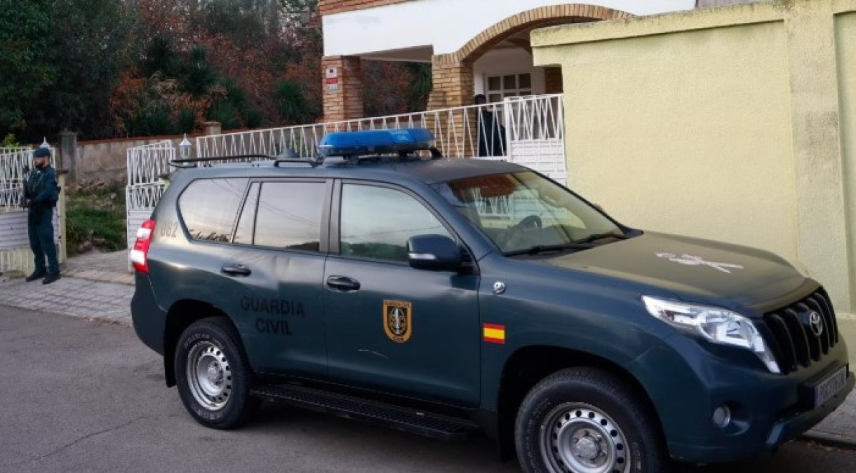 Omicidio a Formentera, il cinquantunenne fermato è di origini locali: accusato di aver ucciso la compagna - 