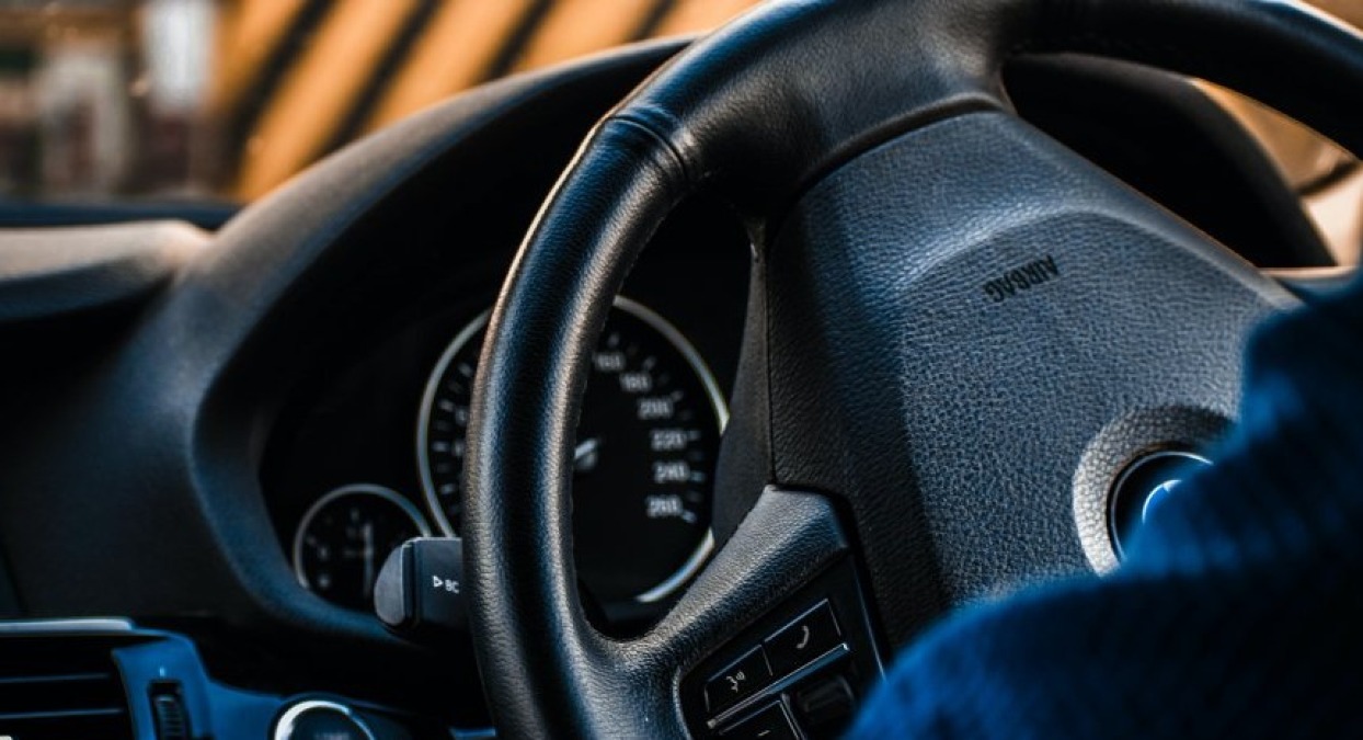 Auto venduta a un cliente, accuse di presunte irregolarità: assoluzione - 