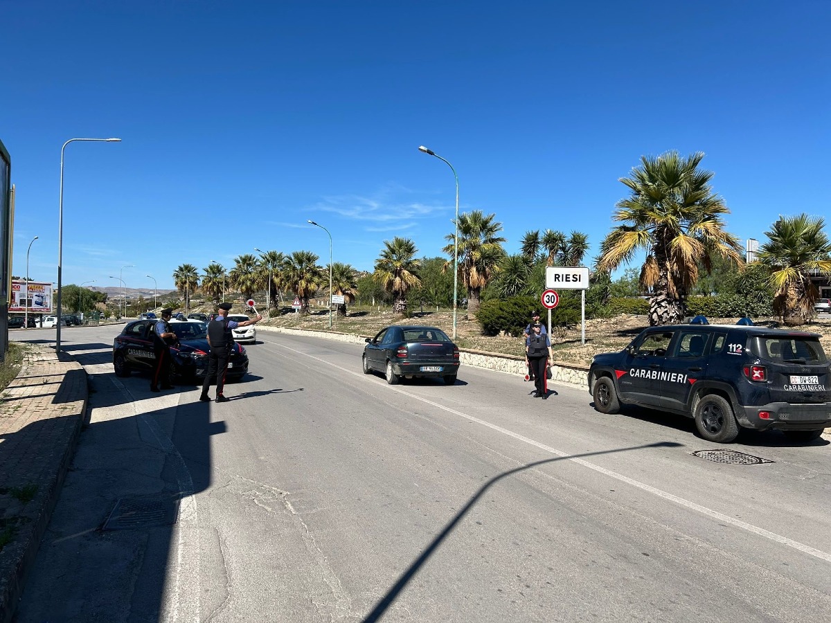 Riesi, ventinovenne arrestato: aveva hashish  - 