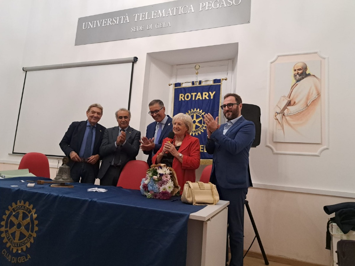 Il Rotary Club esplora superstizione e scaramanzia tra cultura e psicologia - 