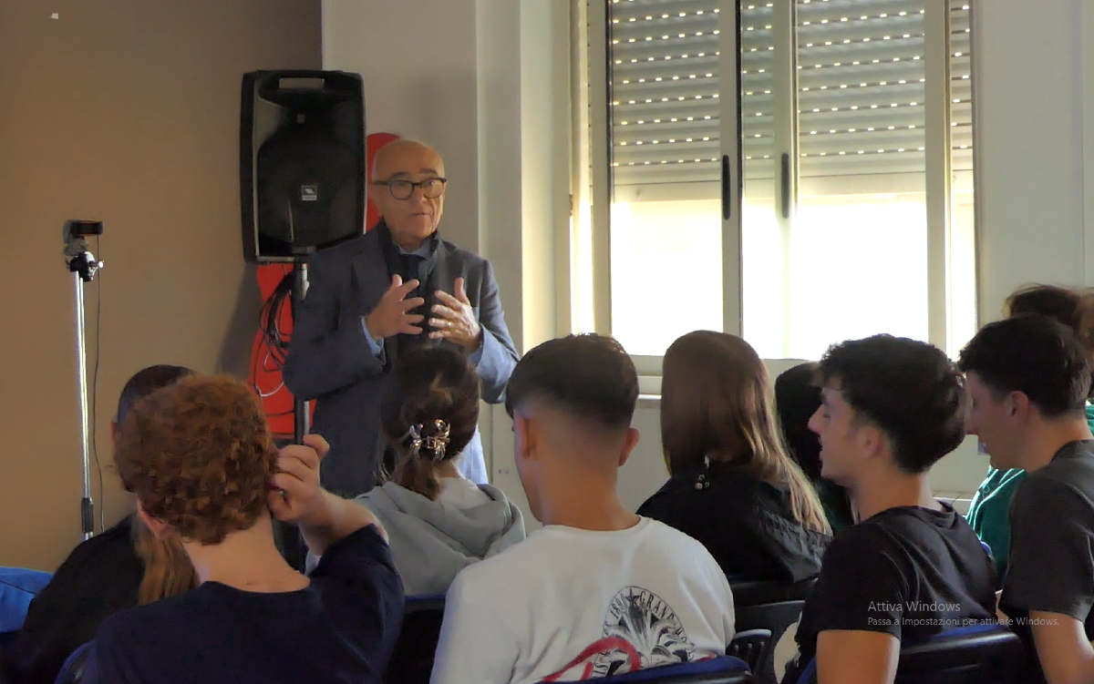 Riparte al liceo Tred il “patentino digitale” - 