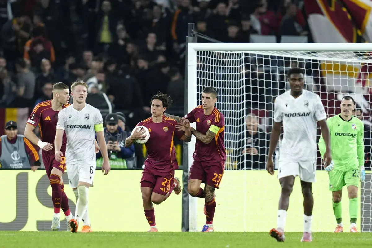 Non basta Dybala, all’Olimpico il Viktoria Plzen batte 2-1 la Roma - 