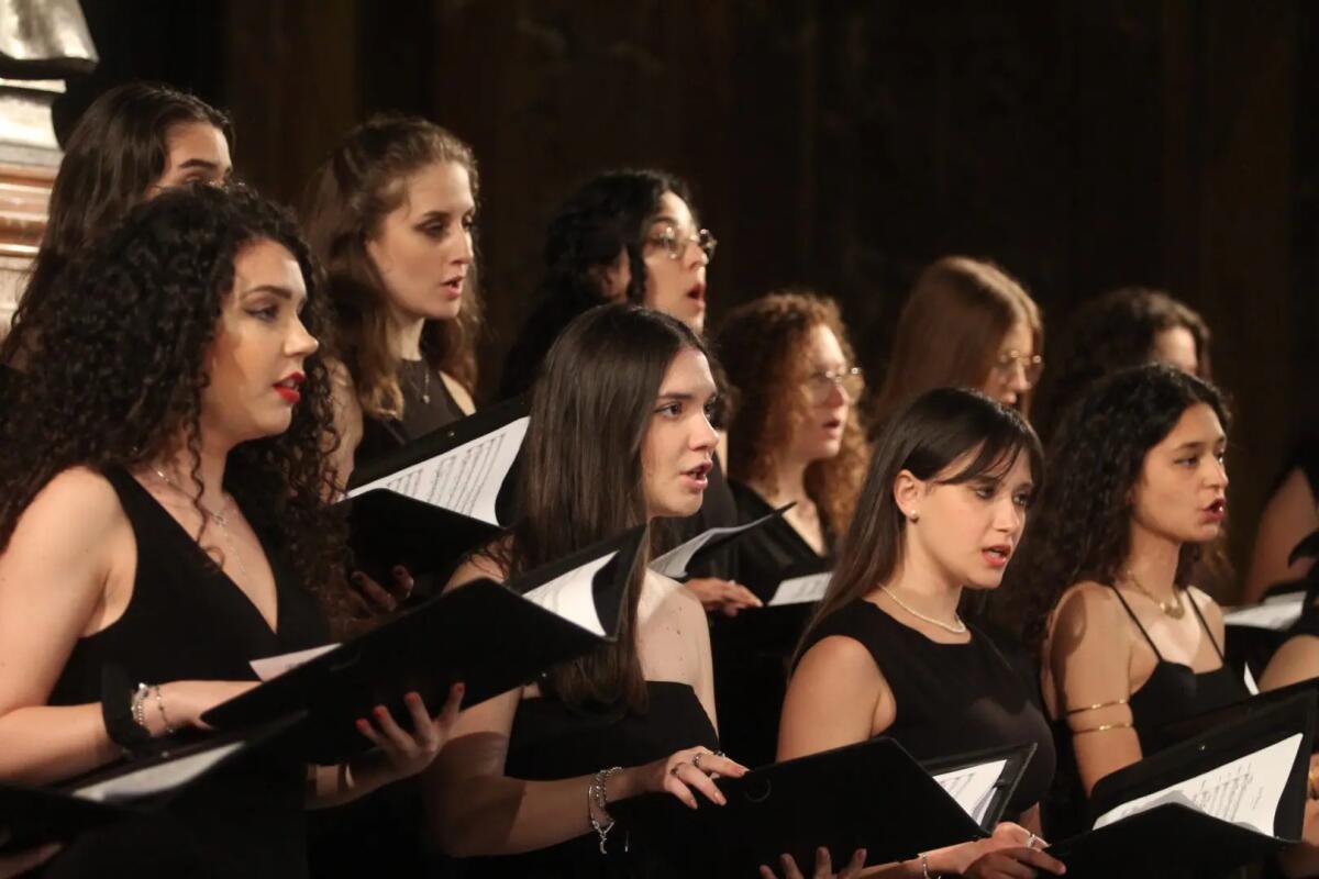 L’energia delle formazioni giovanili del Teatro Massimo di Palermo dirette dal Maestro Michele De Luca - 