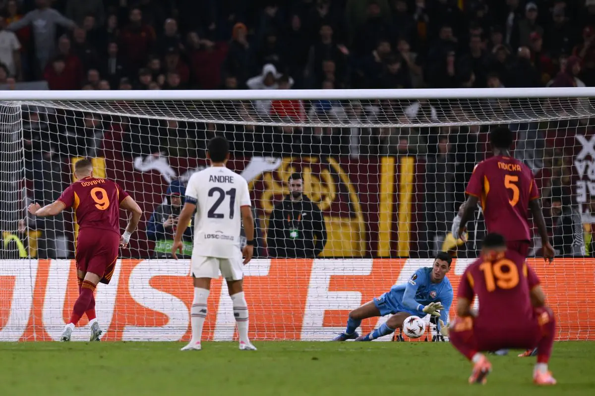 La Roma sbaglia tre volte lo stesso rigore, il Lille vince 1-0 - 