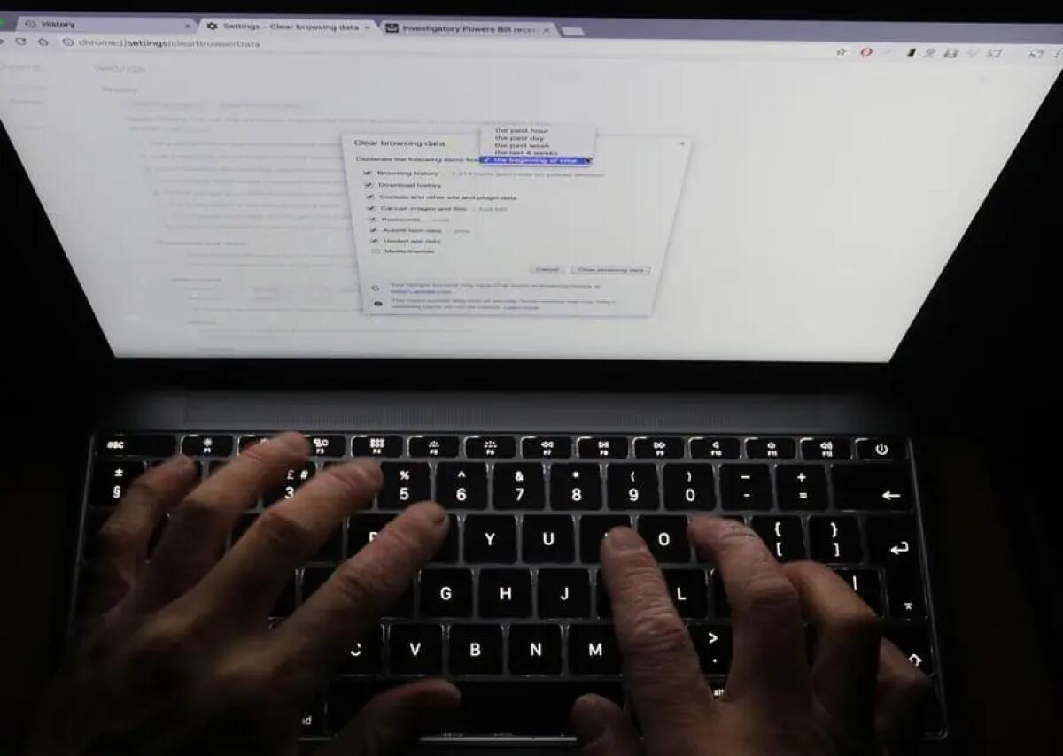 Manovra quater, Federazione Editori Digitali “Bocciatura Fondo per l’Editoria atto irresponsabile e indecente” - 