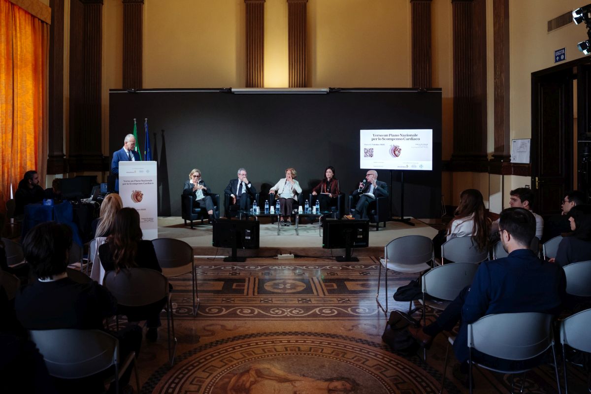 Scompenso cardiaco, presentato il paper con le nuove linee di azione - 