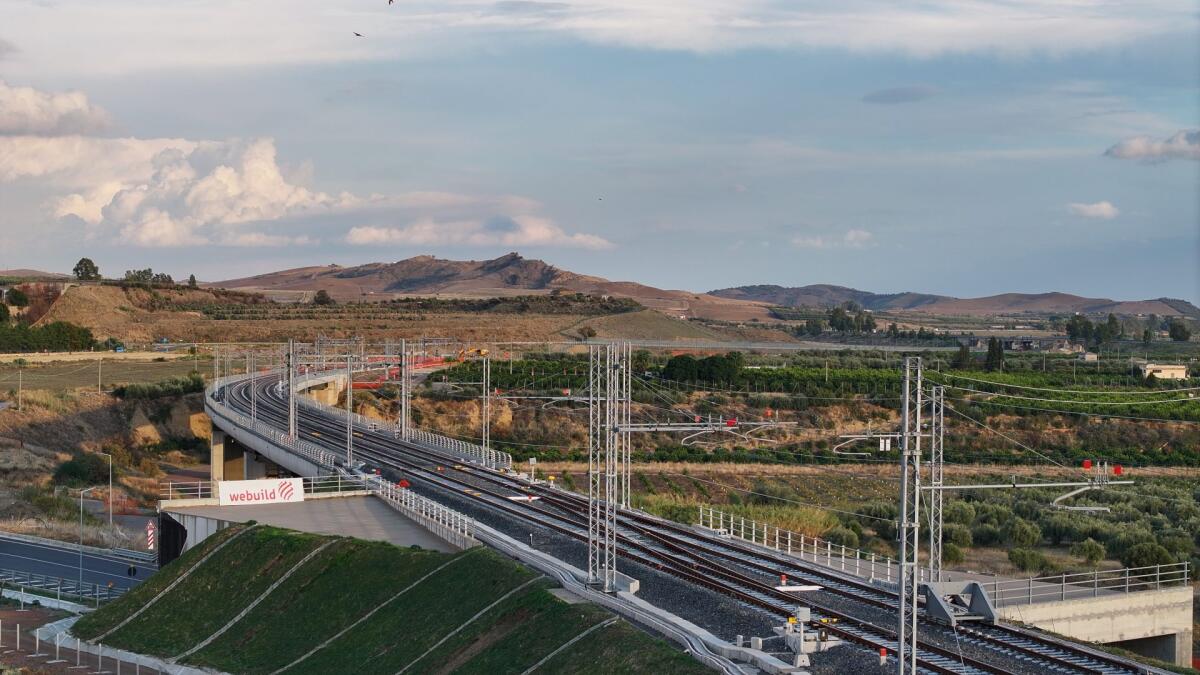 Ferrovia Palermo-Catania-Messina, inaugurata la nuova tratta Bicocca-Catenanuova. Salini “Un passo storico per la mobilità” - 
