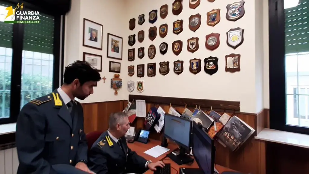 ‘Ndrangheta, sequestrati beni per 1 milione a imprenditore della Locride - 