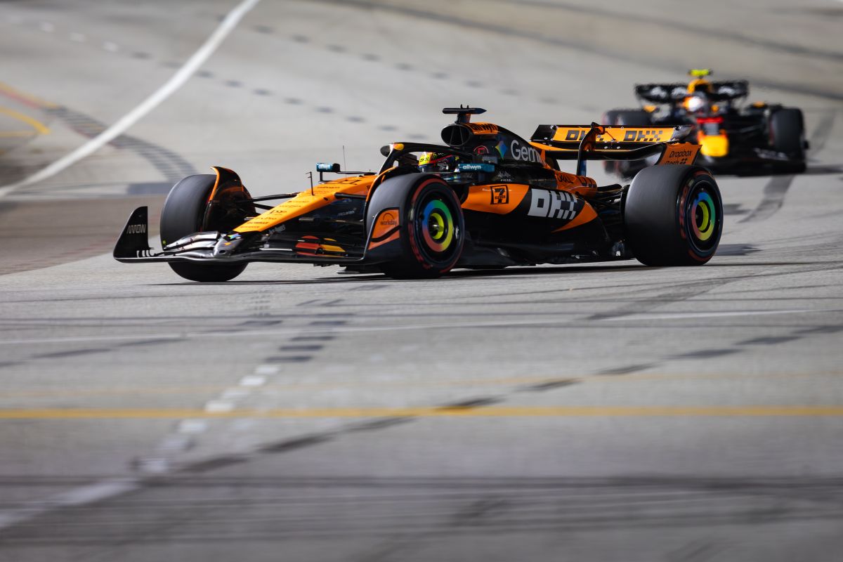 Piastri guida il venerdì di Singapore, Leclerc evita penalità - 