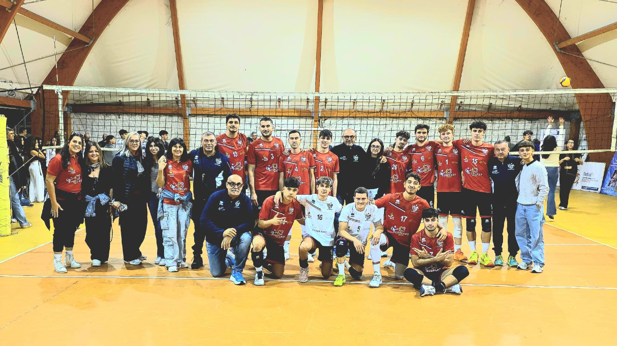 Ecoplast Volley passa a Pedara, 3-0 per i gelesi e prestazione convincente - 
