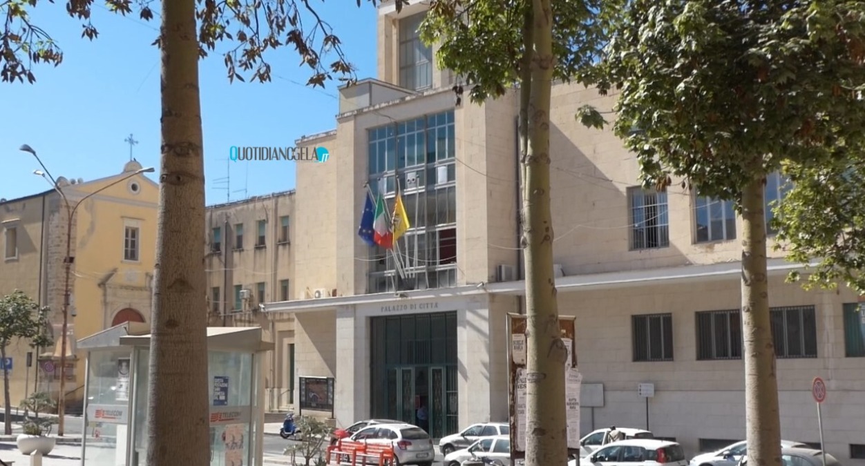 Inchiesta royalties, conclusioni difese: anche legali dell'ex sindaco Greco escludono irregolarità - 