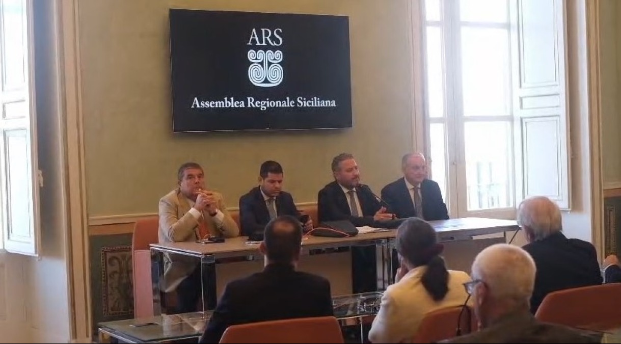 "Sicilia come hub dell'Intelligenza artificiale", presentato ddl all'Ars voluto da Scuvera - 