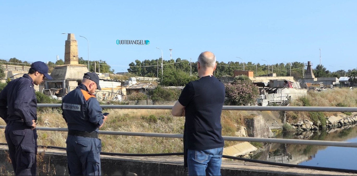 Fiume Gela, tubo ponte "fortemente deteriorato": rischio crollo, sarà rimosso - 