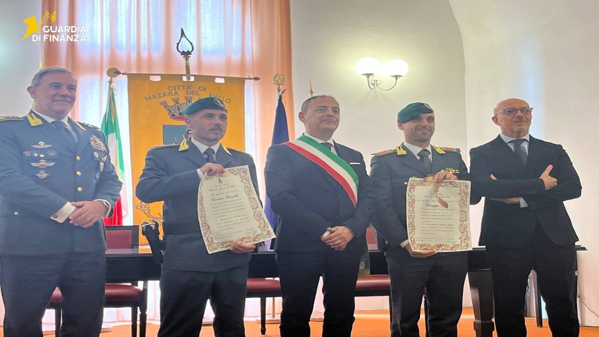 Encomio ai due militari della guardia di finanza, Scuvera: "Valorizza il loro impegno quotidiano" - 