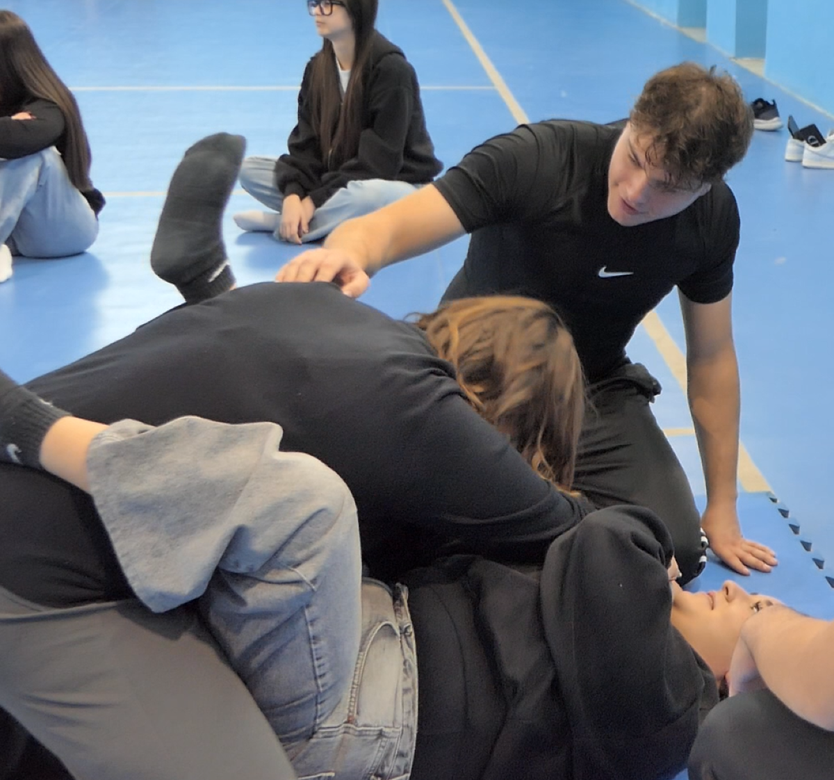 Dalle parole ai fatti: al Vittorini corso di autodifesa per le studentesse - 