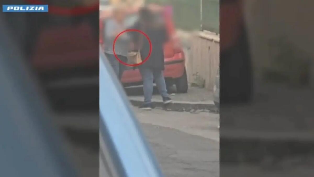 Catania, la Polizia arresta due donne per circonvenzione di incapace nei confronti di un’anziana - 