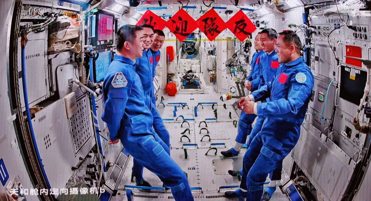 Cina: missione di rientro degli astronauti di Shenzhou-20 procede senza intoppi - 