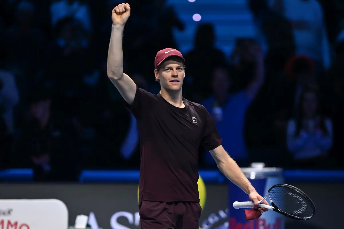 Sinner ancora re dei “Maestri”, Alcaraz ko. Meloni “Orgogliosi di te” - 