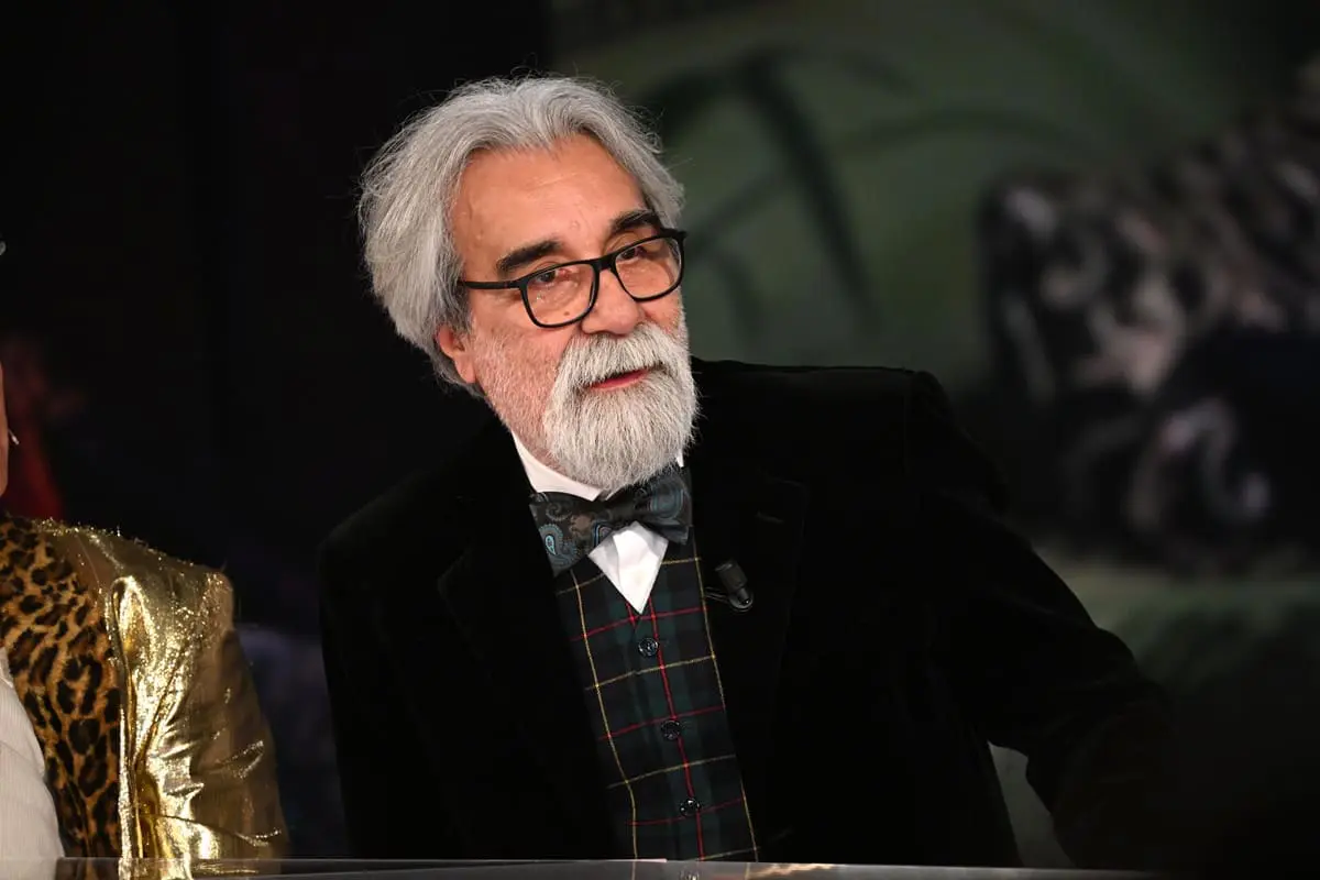 E’ morto Peppe Vessicchio, celebre direttore d’orchestra e volto noto di Sanremo - 