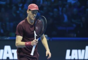 Atp Finals, Sinner batte Zverev e va in semifinale - 