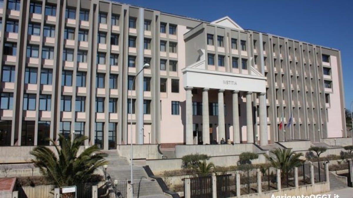 Dal carcere minacce di morte all'ex procuratore di Agrigento, "faccio esplodere tutto": perizia per Legname - 