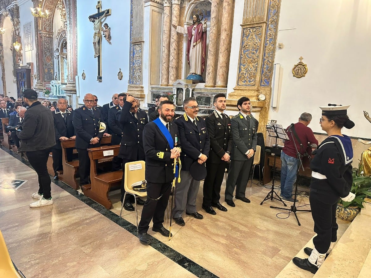 Festa di Santa Barbara: la comunità celebra la patrona dei marinai  - 