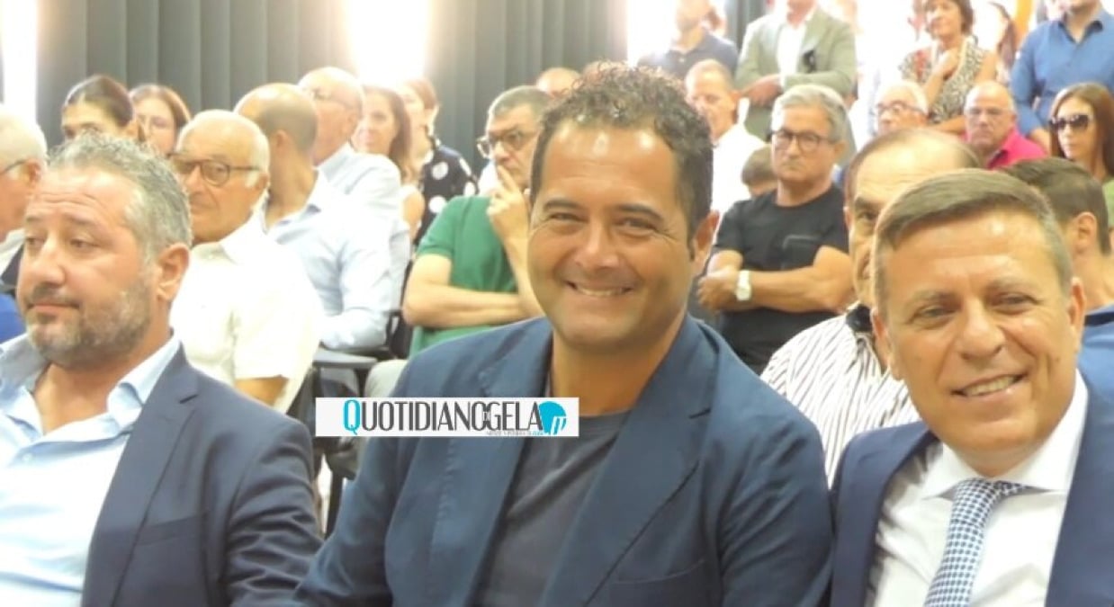 Nubi da crisi nel centrodestra, FI divisa e monta il caso: Di Stefano "legge" le mosse dei rivali - 