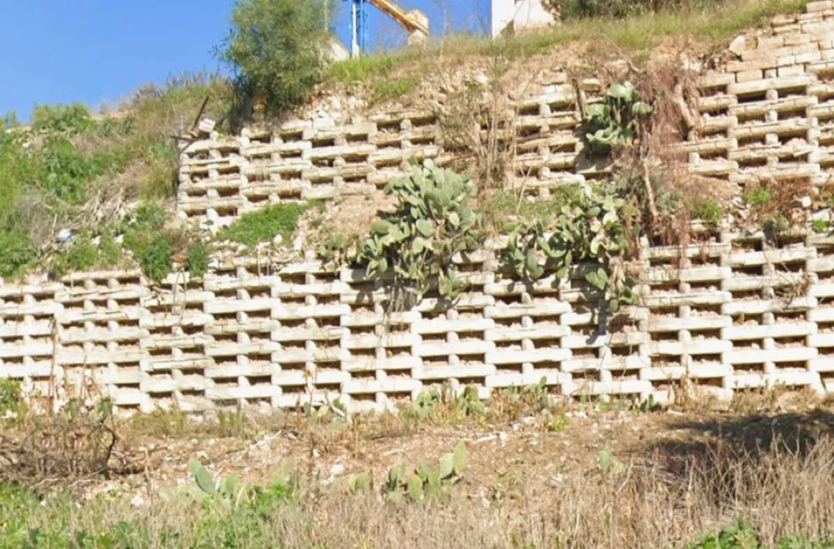 Consolidamento terre armate e dell'area a monte di via Borsellino, pubblicate due gare per oltre tre milioni di euro - 