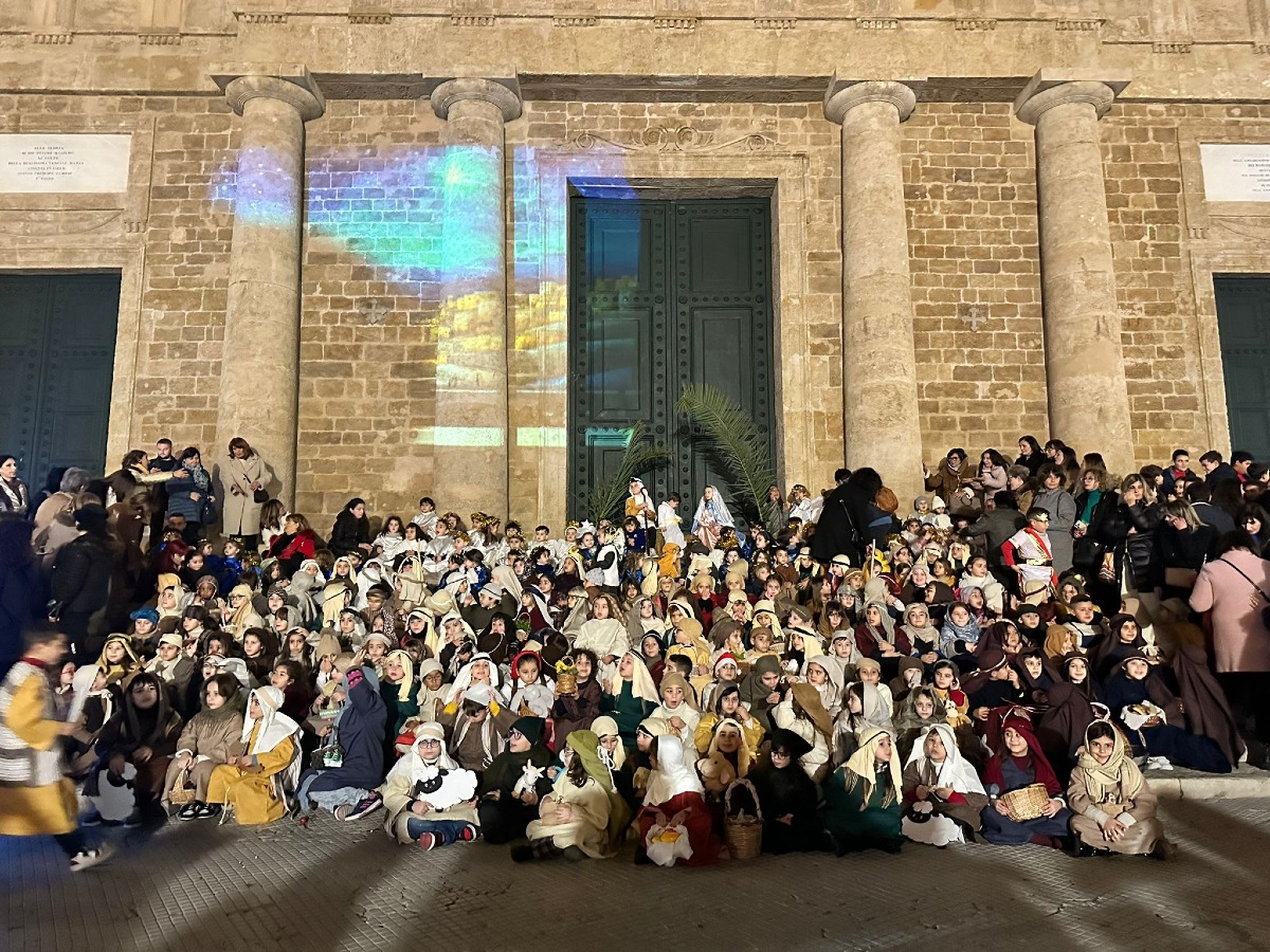 Il presepe diventa itinerante all’I.C Romagnoli- Solito - 