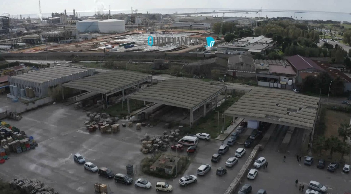 Rifiuti speciali e pericolosi, giunta impugna piano regionale: "Vincolo limita impianti e mette a rischio bonifiche" - 