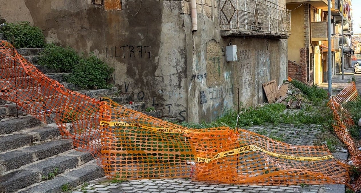 Via Mulino, degrado e ratti: occorrono interventi urgenti