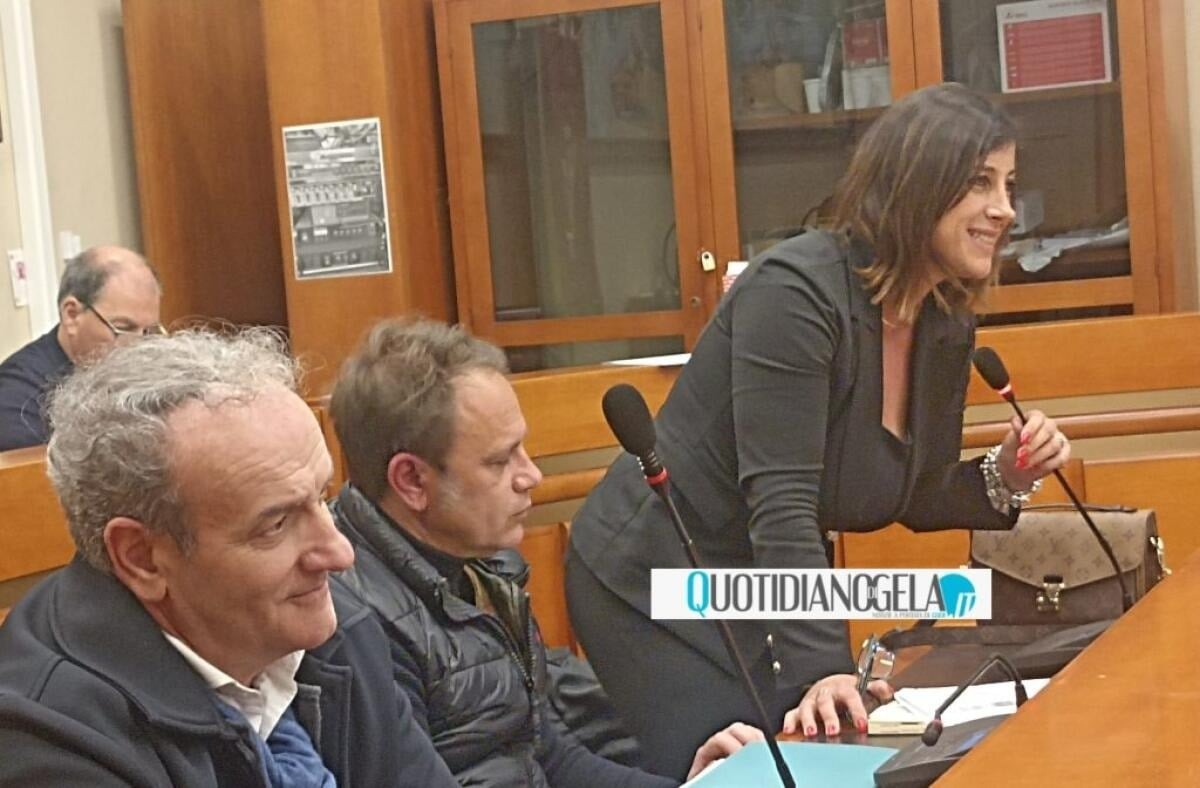 Unione Comuni, bilancio in consiglio: necessario per le risorse e per andare avanti con i progetti  - I sindaci Zuccala' e Conti insieme all'assessore Morselli